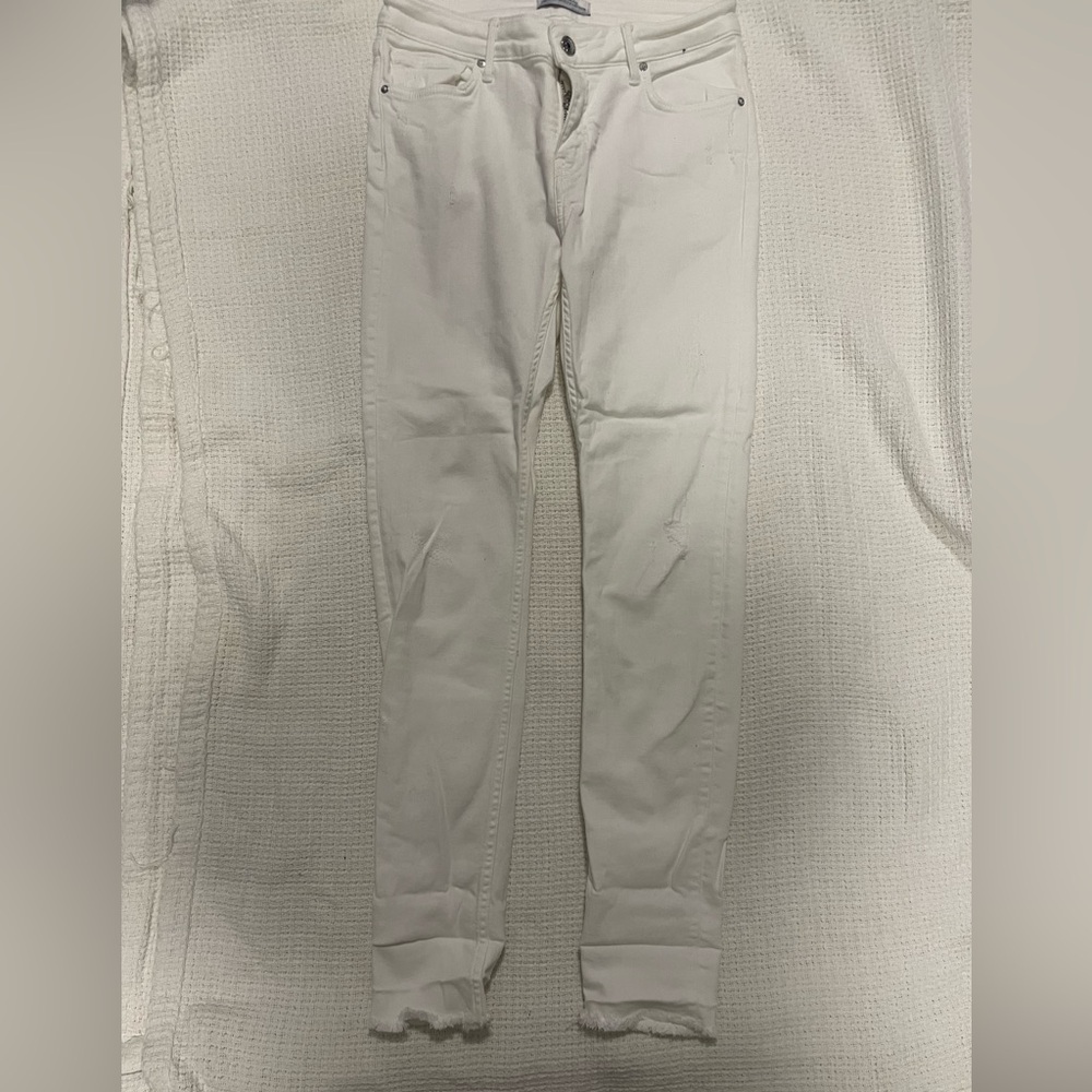 Zara White Skinny Jeans